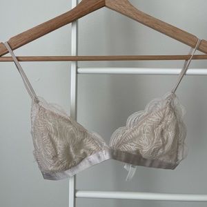 Aritzia Talula Bralette